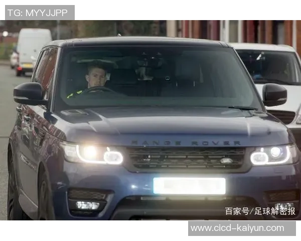 足球明星的豪华座驾揭秘：他们如何选择与驾驶心爱的爱车